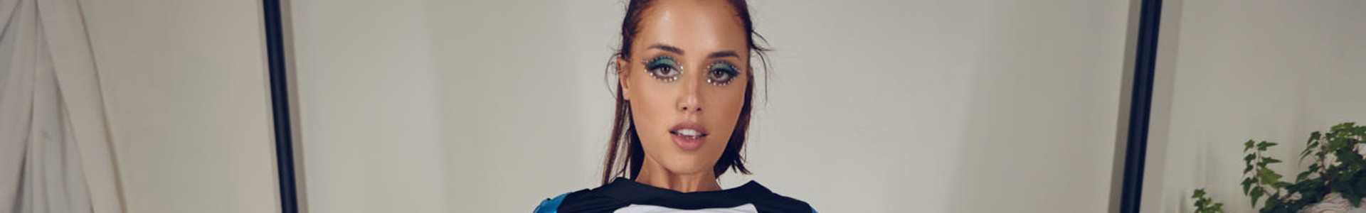 Lila Love Pornstar Profile on Top VrPorn