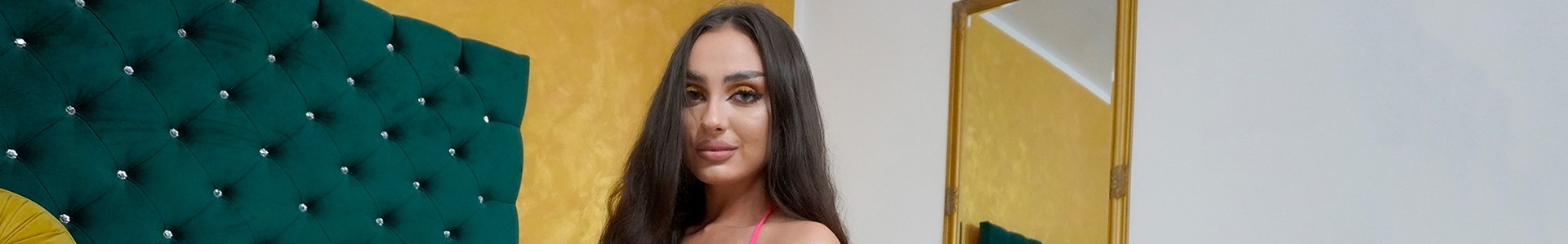 Miley Sin Pornstar Profile on PornVrIndex