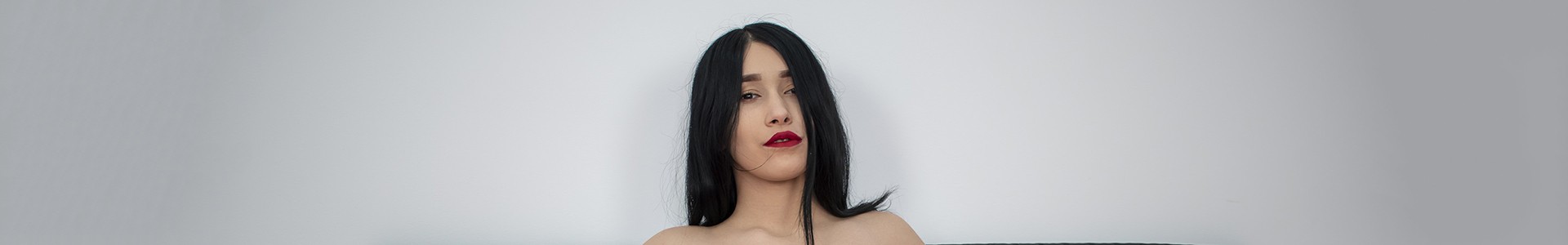 Amalia Shy Pornstar Profile on xVirtualReal