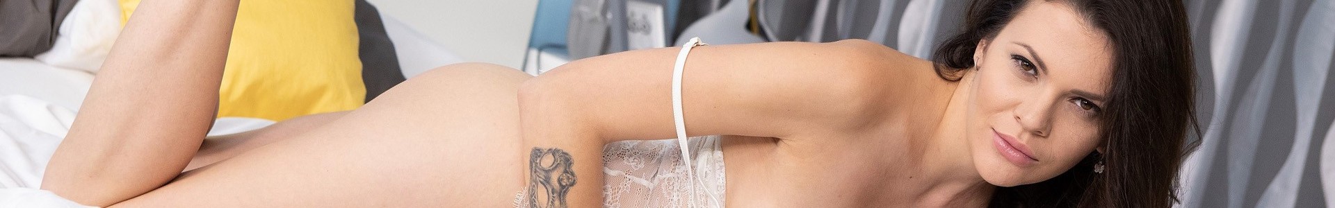 Verona Sky Pornstar Profile on PornVrIndex