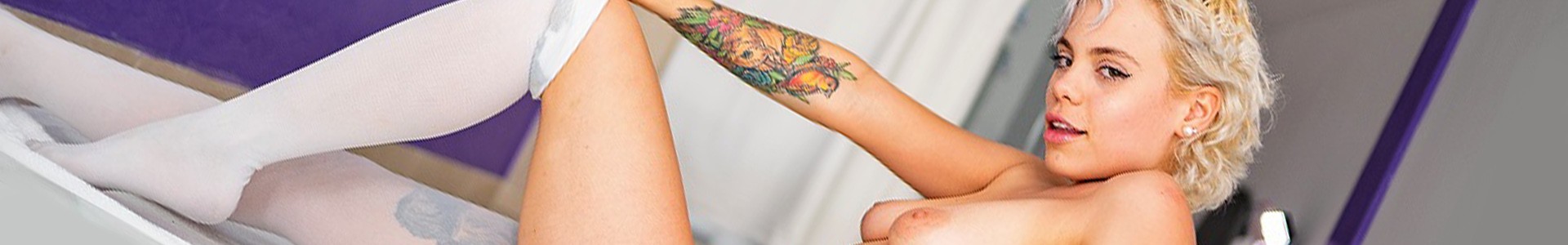 Marilyn Blonde Pornstar Profile on PornVrIndex