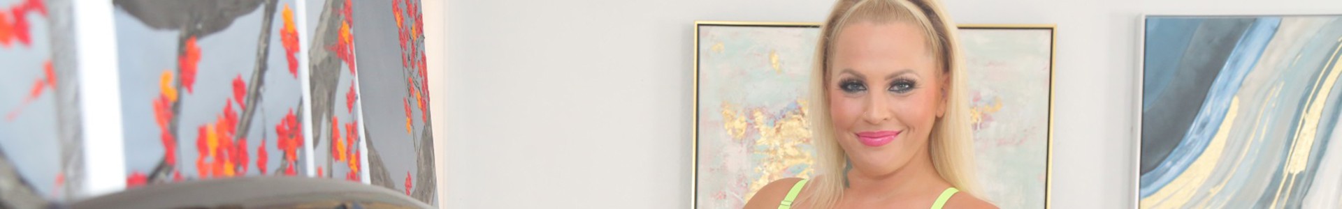 Mistress Delicious Pornstar Profile on xMonter