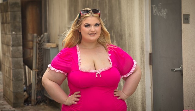 Callie Mack Pornstar Profile on xVirtualReal