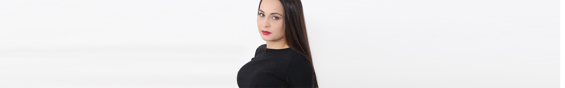 Ashley Woods Pornstar Profile on xVirtualReal