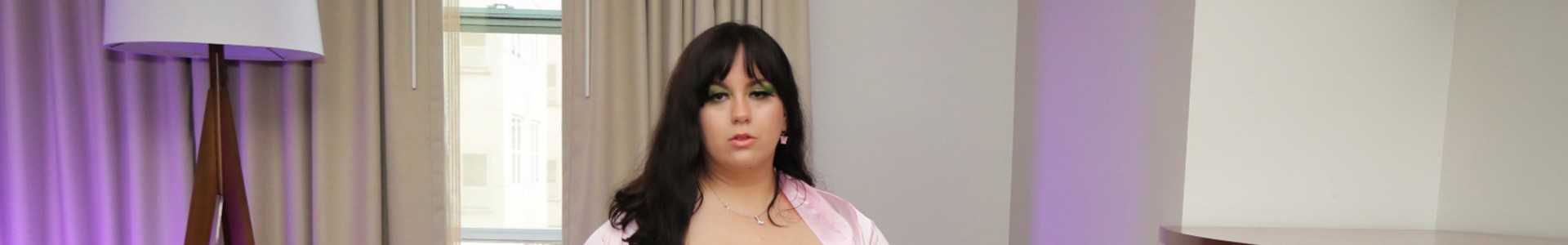 O'Mya Pornstar Profile on Top VrPorn