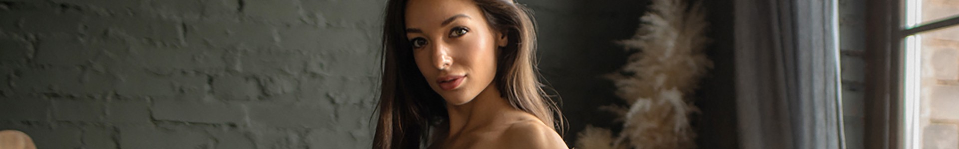 BlossomQ Pornstar Profile on PornVrIndex