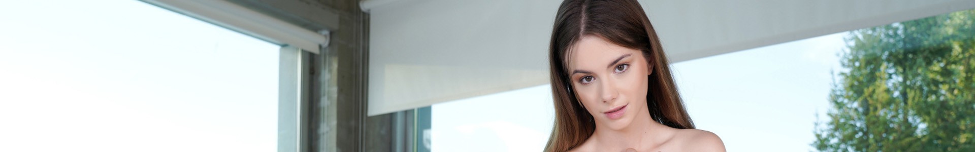 Liz Ocean Pornstar Profile on PornVrIndex