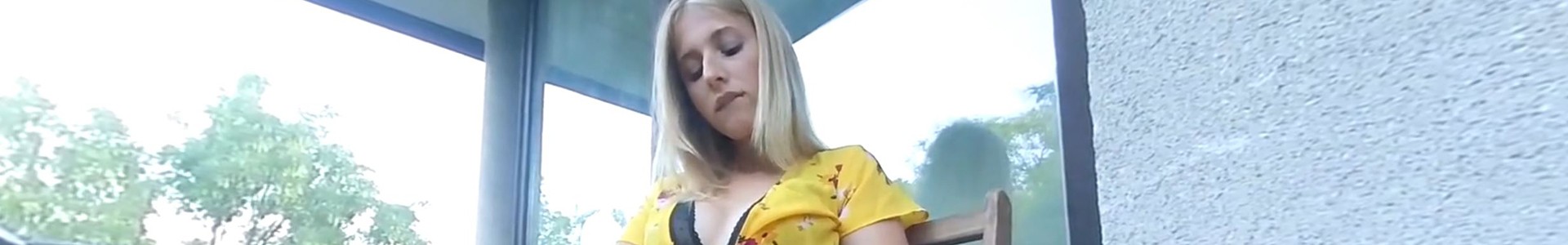 Aria Logan Pornstar Profile on Top VrPorn