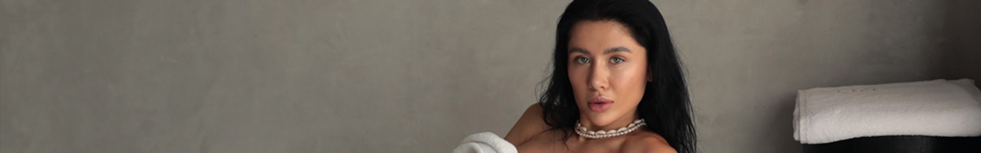 DorisQ Pornstar Profile on xMonter