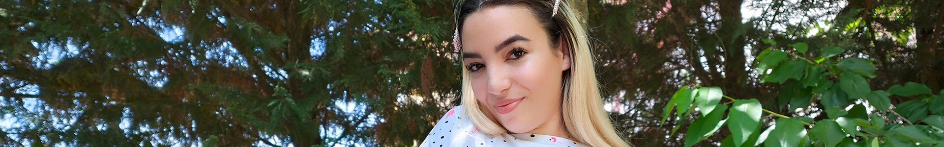 Chloe Moon Pornstar Profile on PornVrIndex