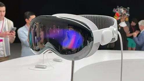 Apple Vision Pro 8K VR Setup: Watch 8K 60fps on xMonter