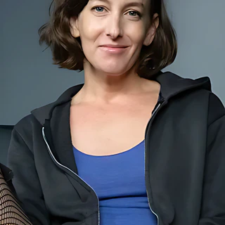 Elise Graves - Pornstar Profile
