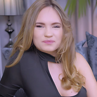 Lina Lush - Pornstar Profile