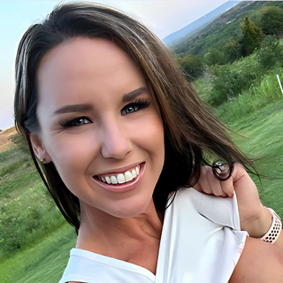 Riley Jacob - Pornstar Profile