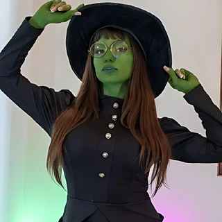 Dakota Quinn - Pornstar Profile