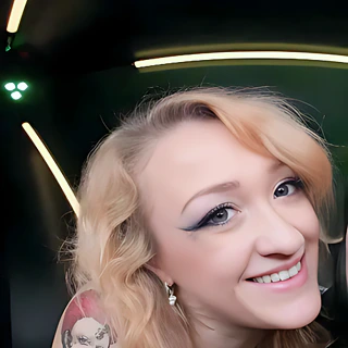 Spinnin’ Shae - Pornstar Profile