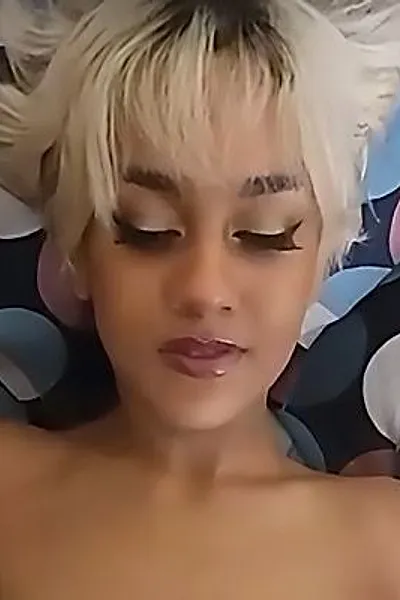 Bluelah - Pornstar Profile