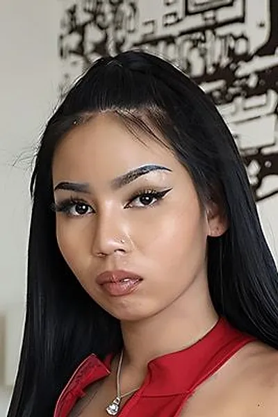 Sara - Pornstar Profile