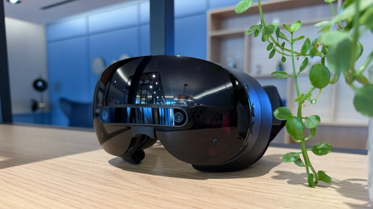 Arcturus Vision modular front camera mounted on Valve Steam Frame