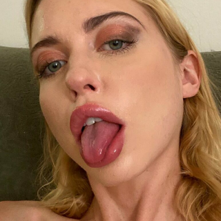 Chloe Cherry
