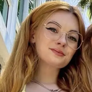 Lola Rose