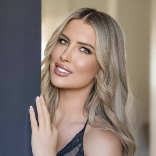 Taylor Brooks - Pornstar Profile on xMonter