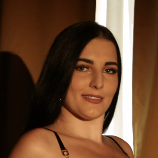 Suzie - Pornstar Profile on xMonter