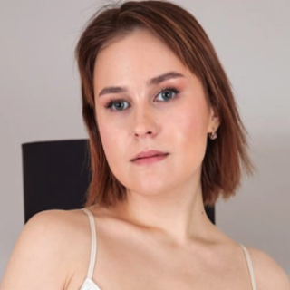 Iris Muray - Pornstar Profile on xMonter