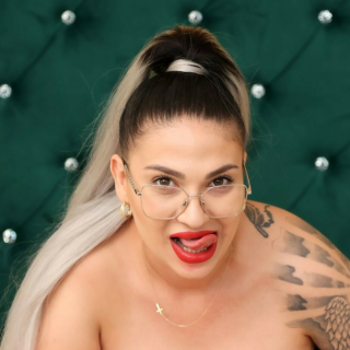 Tattoed Kate - Pornstar Profile on xMonter
