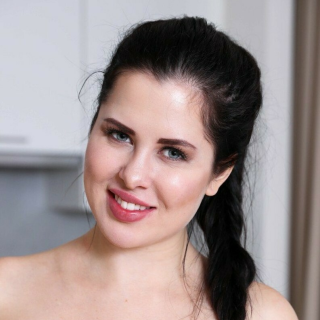 Cassie Fire - Pornstar Profile on xMonter