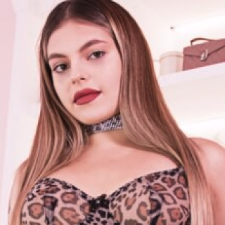 Mira VRQueens - Pornstar Profile on xVirtualReal