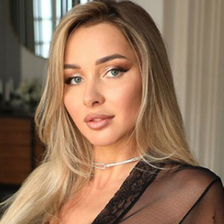 ZaraQ - Pornstar Profile on xMonter
