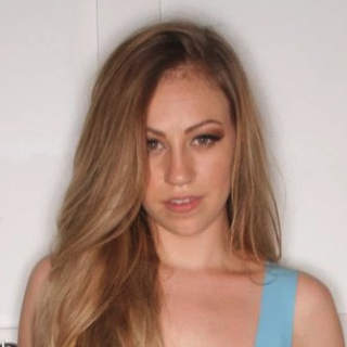 Lyra Law - Pornstar Profile on xMonter
