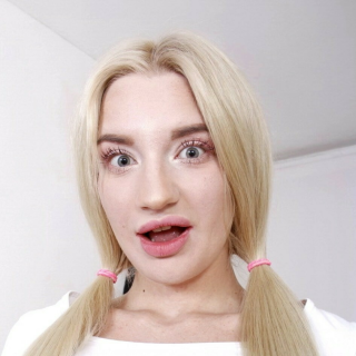 Anjela Vital - Pornstar Profile on xMonter