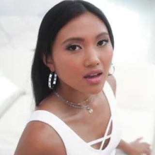 Halla Pornstar
