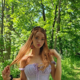 Zoeyy Luna - Pornstar Profile on xMonter