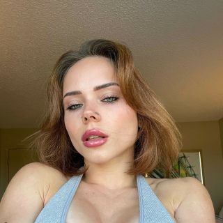 Lucia Rossi - Pornstar Profile on xMonter
