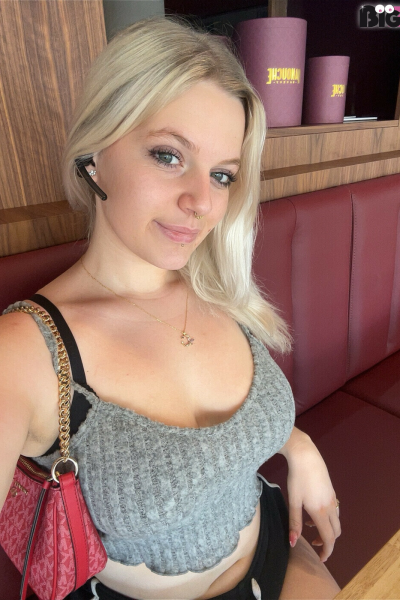 Emily Noir