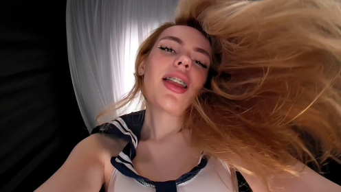 Luna on Top