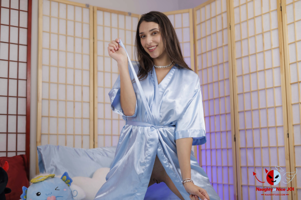 Aria Sloane Gives You a Head Start - Image 2