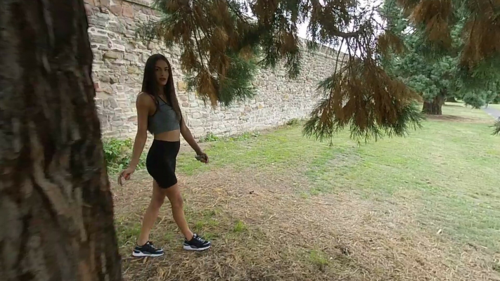 Kim Model - Walk About - Image 2